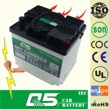 DIN35 12V35AH Professionally-Producing Lead Acid Dry Charged Car Battery for Starting